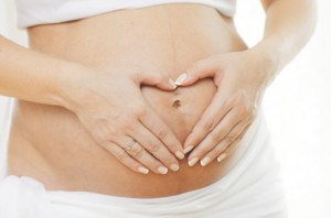 When Will I Feel my Baby Kick for the First Time?