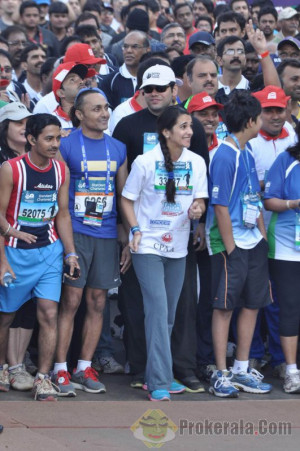 Photos :: Standard Chartered Mumbai Marathon