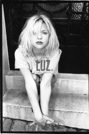 Courtney Love || not a big fan of her, but i'm crazy when it comes to ...