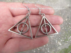 SALE -Harry Potter - Luna Lovegood The Deathly Hallows earrings charm ...