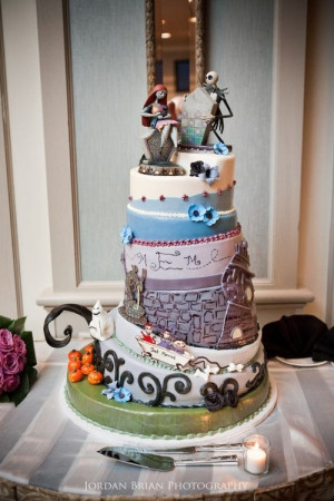 Nerd Noms of the Day: Jack and Sally Wedding Cake!