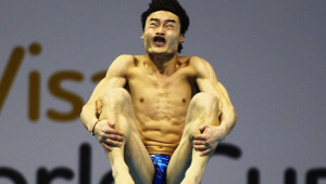 Thread: The Hilariously Contorted Faces of London Olympic 2012 Divers