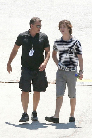 Diego Boneta and Malin Akerman flirty fun on set