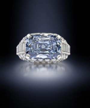 Rare Blue Diamond Sets World Record