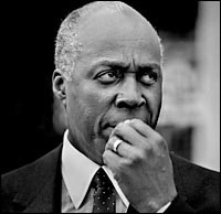 Vernon Jordan speaks to reporters at courthouse. (Michael Williamson ...