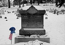 Gravestone of Frederick Douglass located in Mount Hope Cemetery ...