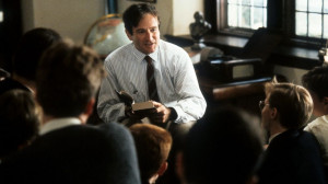 PHOTO: Robin Williams teaching a class in a scene from the film 