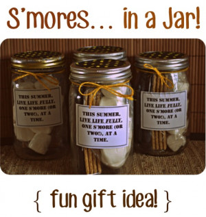 mores in a Jar! {fun gift idea}