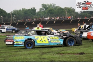 Fast Street Stock Dirt Race...