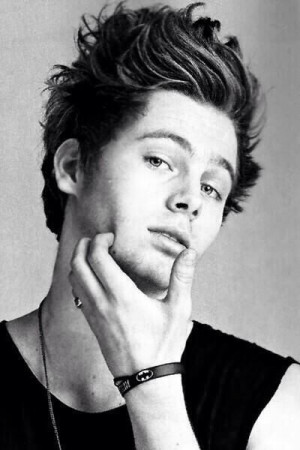 Added: Aug. 21, 2014 | Image size: 400 x 600 px | Source: Android