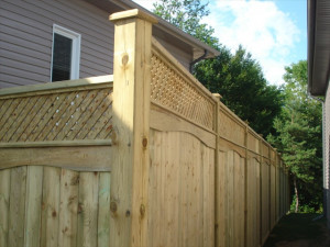 Wood Post Chain Link Fence