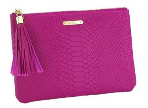 ... Beautiful Embossing, Clothing, Beautiful Bags, Beautiful Clutches