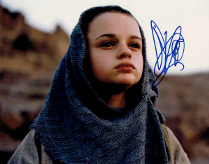 Description Joey King