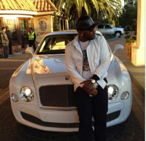 Young Jeezy drives Bentley Mulsanne