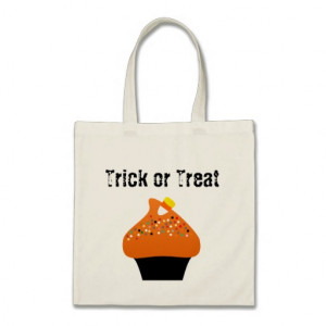 Trick or Treat bags by rdwnggrl