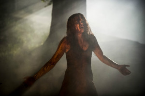 New Pics From ‘Carrie’ – Starring Chloë Grace Moretz ...