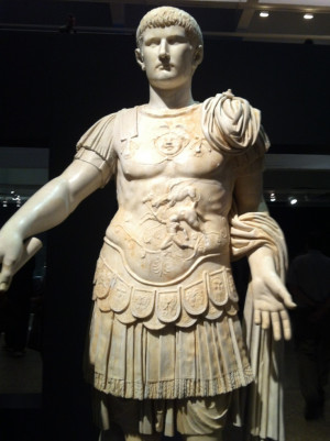 Estátua de Calígula