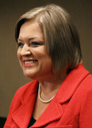 State senator calls for education commissioner's resignation