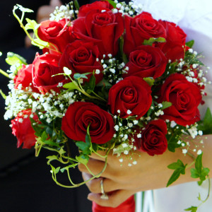 Flower scraps :: Girl giving flowers ::