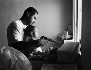 LA GANG LIFE | DICKIES, THUGS & GUNS THE PHOTOGRAPHY OF ROBERT YAGER