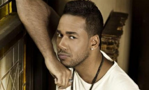 WTF Romeo Santos participar en la pel cula de Angry Birds