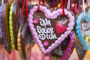 Decorated German Gingerbread Hearts with Sayings on Them - Markt ...