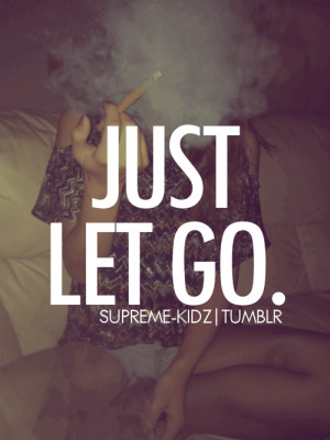 supreme-kidz.tumblr.comjoints girl smoking weed