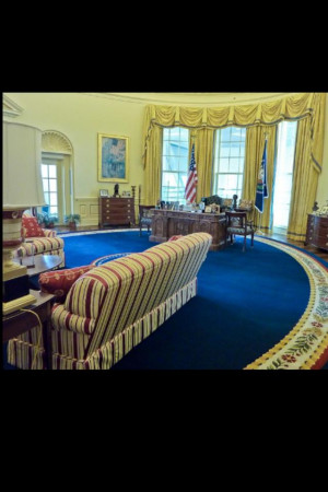 clinton white house oval office