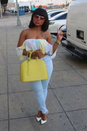 Book Erica Pinkett Today