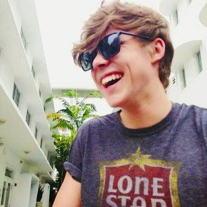 13. Don't hate me cuz I'm beautiful.