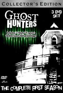 Ghost Hunters (2004) Poster