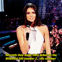 Kendall Jenner introducing 5SOS at the BBMAs and she almost calls them ...