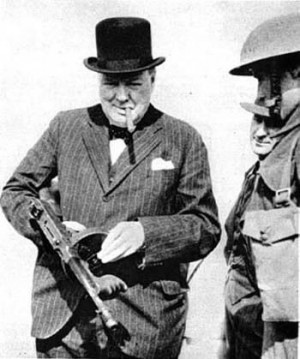 三个烟鬼打败不抽烟的希特勒（组图）