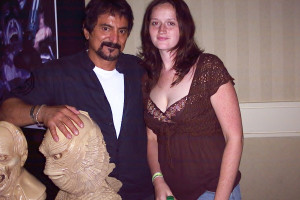 Hot Donna with Tom Savini at Horrorfind Weekend in 2005
