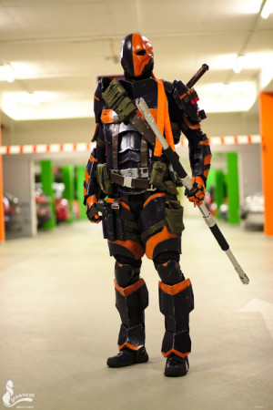 Deathstroke Cosplay by Eye of Sauron Designs