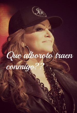 ... calando, que en el negocio de grandes , la señora esta rifando