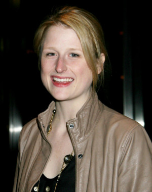 Mamie Gummer singing and dancing in The Ward