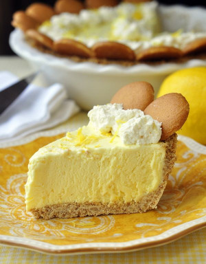 Old Fashioned Lemon Icebox Pie ~ Sometimes the oldest recipes really ...