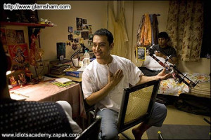 Three Idiots', Aamir Khan: Meet Aamir the 'menace'!