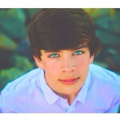 Hayes Grier Eyes