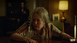 OrphanBlack-Episode2-Knives