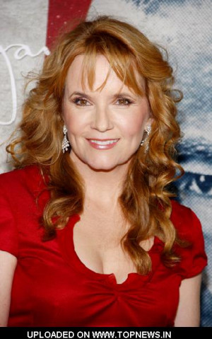 lea thompson source http imgarcade com 1 lea thompson