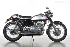 ... functional as well as good looking, like this 1971 Suzuki T500 Titan