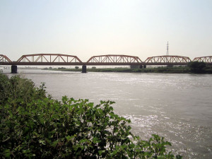 Description White Nile Bridge, Omdurman to Khartoum, Sudan.jpg