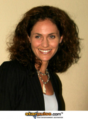 Amy Brenneman Sgg