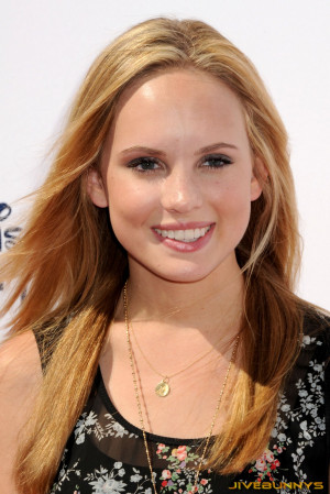 Meaghan Jette Martin Sexy...