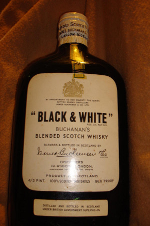 Black & White Buchanan's Scotch Whiskey (top, bottle, drink)