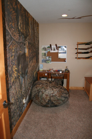 Hunting themed bedroom.Hunting Bedroom Theme, Hunting Theme Room ...