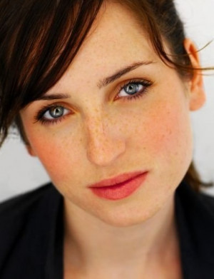 Zoe Lister Jones ~ She's been in so many things but her star is ...