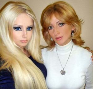 Barbie’s Real Life Family and Friends (22 pics)